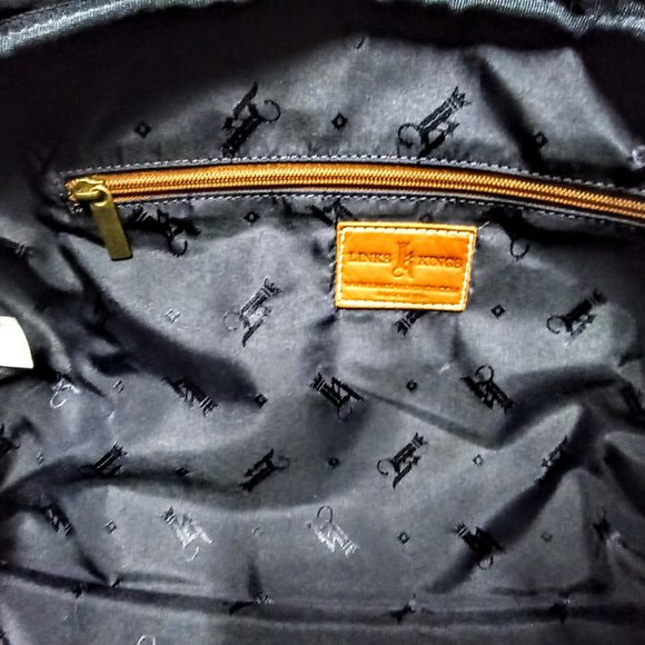 Links and Kings Tan Leather Club Duffle - Picture 2 of 8